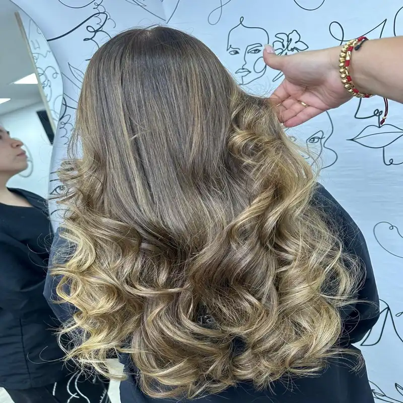 COLOR TINTAS Y BALAYAGE - Imagen 8